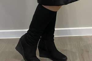 Объявление №52340 : Сапоги зимние женские 