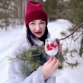 Полякова Людмила