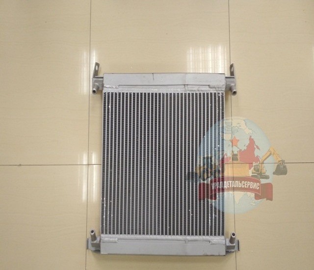radiator-maslyanyj-voe-11890332-volvo-bl71-2